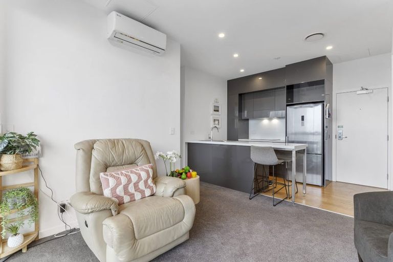 Photo of property in 1401/8 Lakewood Court, Manukau, Auckland, 2104