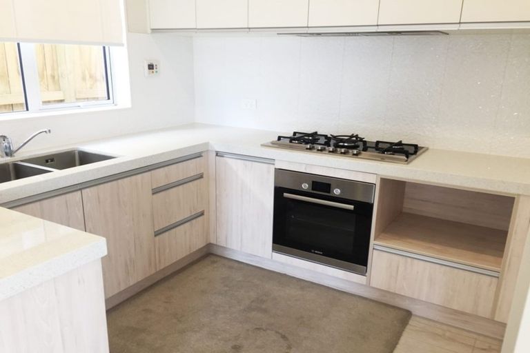 Photo of property in 75 Rosewell Crescent, Flat Bush, Auckland, 2019