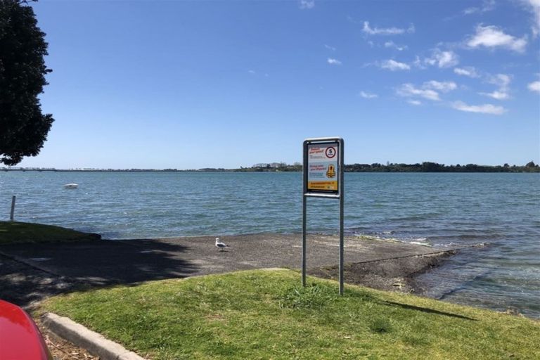 Photo of property in 4/2 Sixth Avenue, Tauranga, 3110