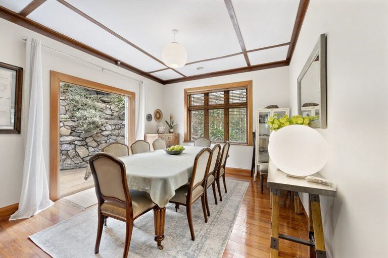 Photo of property in 152 Grafton Road, Roseneath, Wellington, 6011