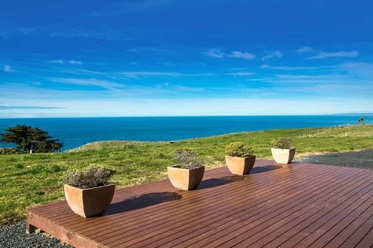 Photo of property in 173 Blackhead Road, Blackhead, Dunedin, 9076