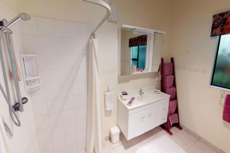 Photo of property in 6 Hillcrest Lane, Levin, 5510