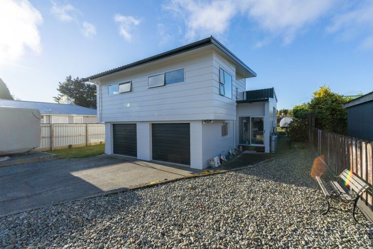 Photo of property in 24 Gunn Street, Te Anau, 9600
