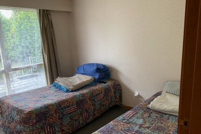 Photo of property in 28 Springmead Place, Hornby, Christchurch, 8042