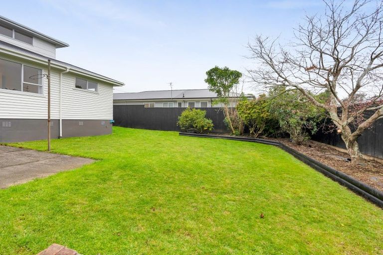 Photo of property in 93 Govett Avenue, Frankleigh Park, New Plymouth, 4310