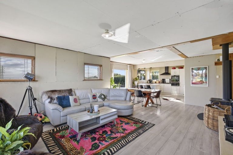 Photo of property in 153 Inland Road North, Tikorangi, Waitara, 4383