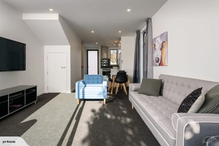 Photo of property in 6/74 Derwent Street, Island Bay, Wellington, 6023