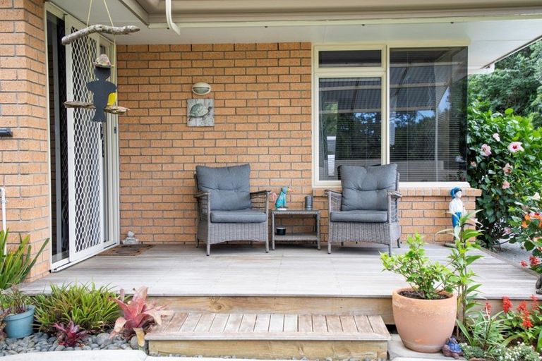 Photo of property in 16 Macmillan Street, Katikati, 3129