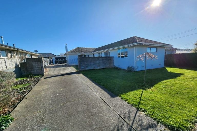Photo of property in 53 Birchfield Avenue, Dallington, Christchurch, 8061