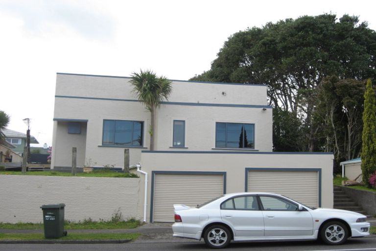 Photo of property in 109 Carrington Street, Lower Vogeltown, New Plymouth, 4310