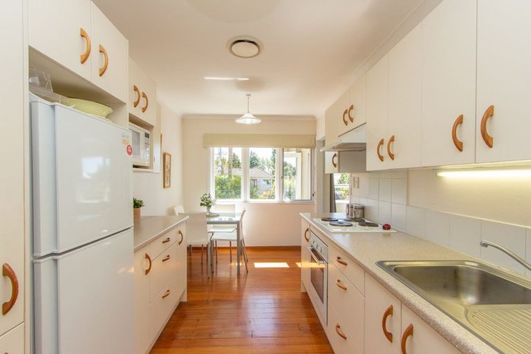 Photo of property in 4 Selwyn Road, Lynmore, Rotorua, 3010