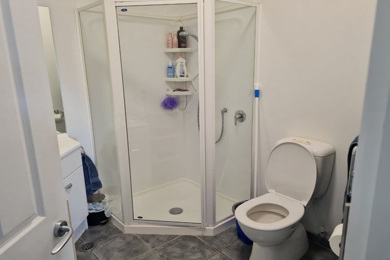 Photo of property in Atrium Towers, 9d/154 The Terrace, Wellington Central, Wellington, 6011