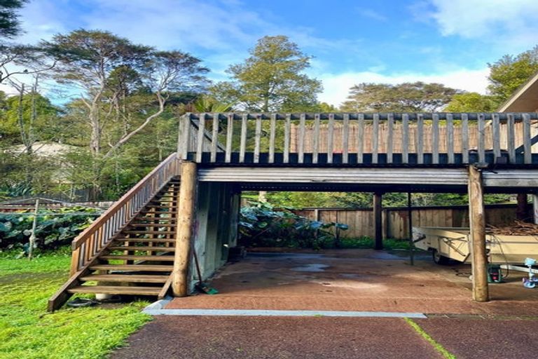 Photo of property in 148 Laingholm Drive, Laingholm, Auckland, 0604