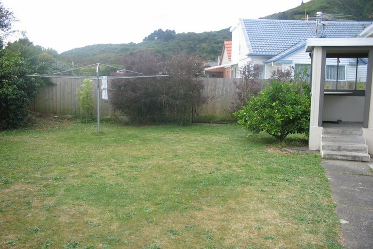 Photo of property in 1 Riverside Drive, Waiwhetu, Lower Hutt, 5010