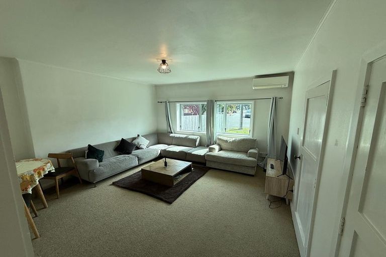 Photo of property in 79 Hall Crescent, Epuni, Lower Hutt, 5011