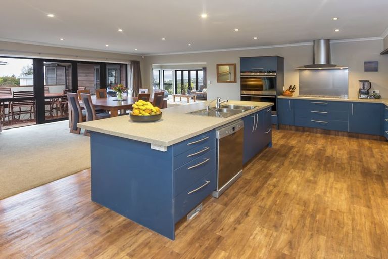 Photo of property in 23 Alexander Street, Cockle Bay, Auckland, 2014