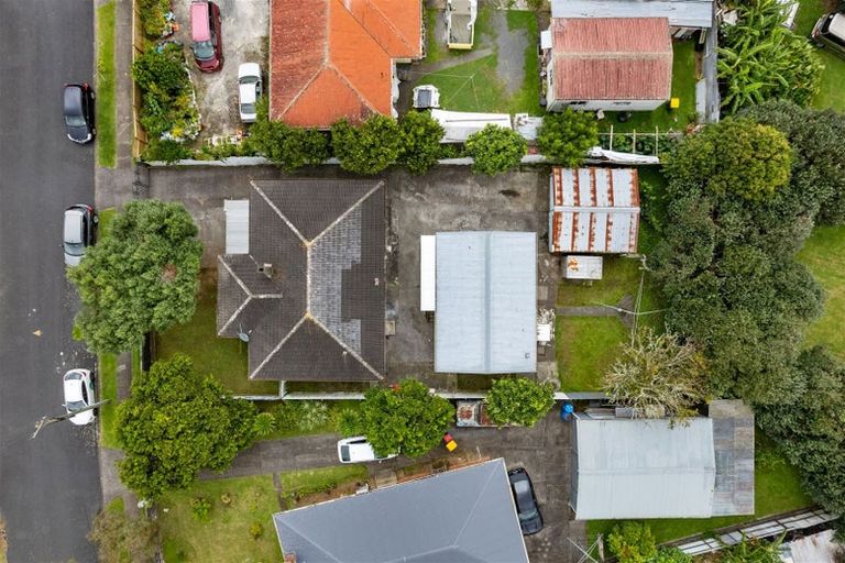 Photo of property in 13 Wroughton Crescent, Otara, Auckland, 2023