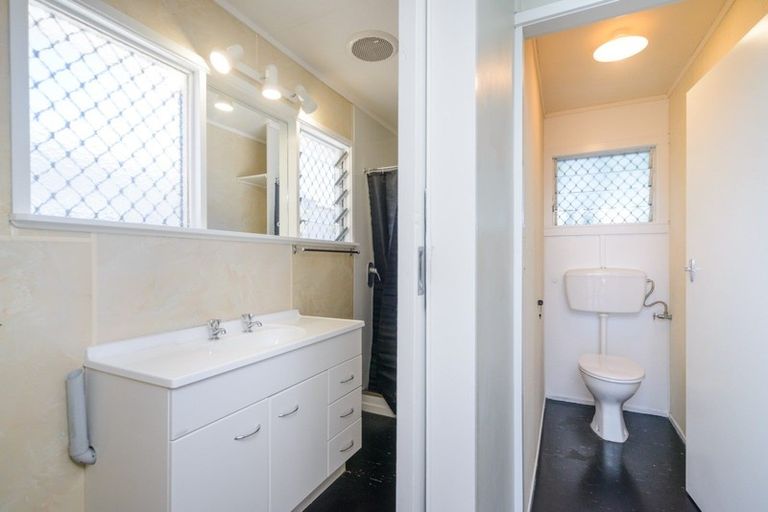 Photo of property in 8b Tyne Street, Roslyn, Palmerston North, 4414