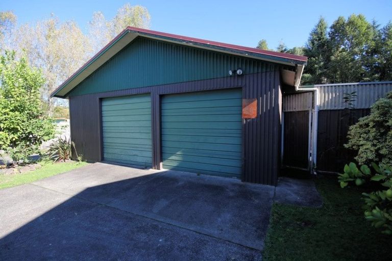Photo of property in 35 Hinemotu Avenue, Kawerau, 3127