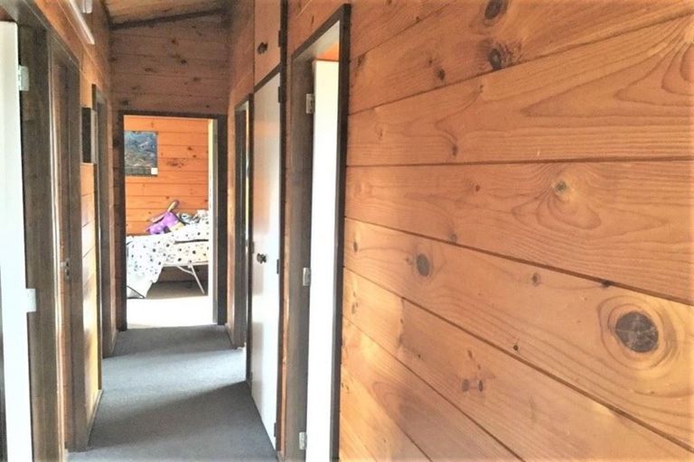 Photo of property in 48 Victory Street, Welcome Bay, Tauranga, 3112