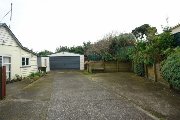 Photo of property in 26 Albany Street, Patea, 4520