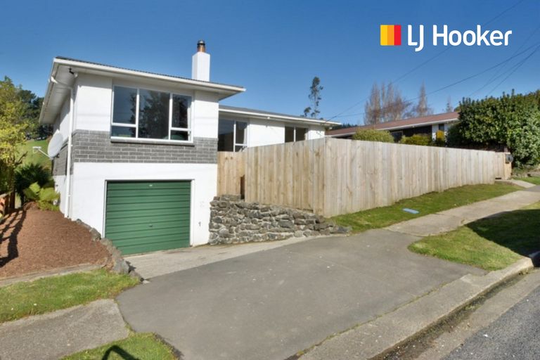 Photo of property in 72 Koremata Street, Green Island, Dunedin, 9018