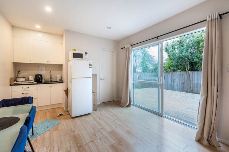 Photo of property in 216e Metcalfe Road, Ranui, Auckland, 0612