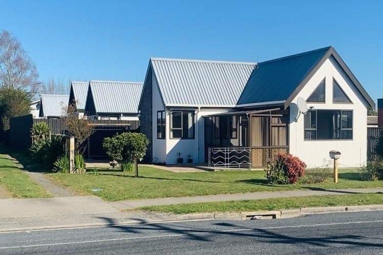 Photo of property in 1/240 Cambridge Road, Te Awamutu, 3800