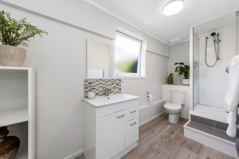 Photo of property in 2/4 Beacholm Road, Takapuna, Auckland, 0622