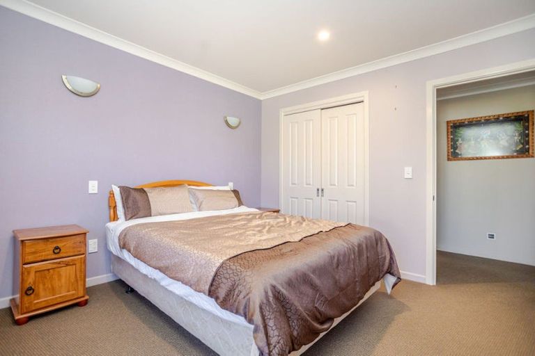 Photo of property in 152 Aerodrome Road, Dannevirke, 4972