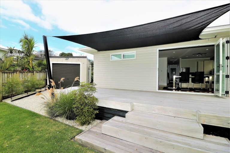 Photo of property in 44 Dolphin Drive, Whiritoa, Whangamata, 3691