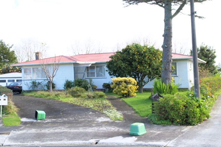 Photo of property in 7 Celia Place, Mangere East, Auckland, 2024