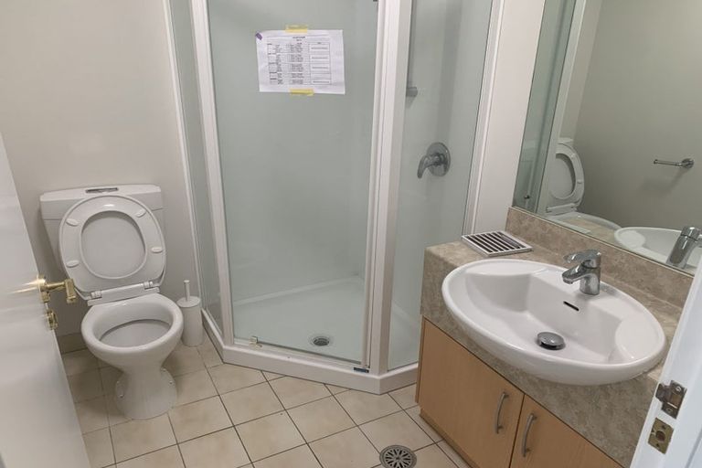 Photo of property in 12/97b Mokoia Road, Birkenhead, Auckland, 0626