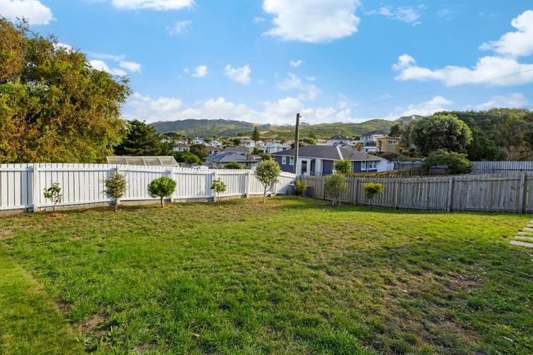 Photo of property in 81 Waiuta Street, Titahi Bay, Porirua, 5022