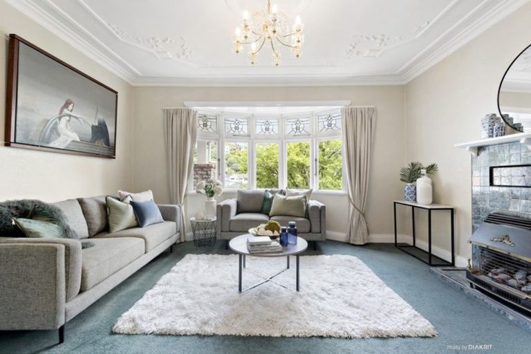 Photo of property in 565 Broadway, Miramar, Wellington, 6022