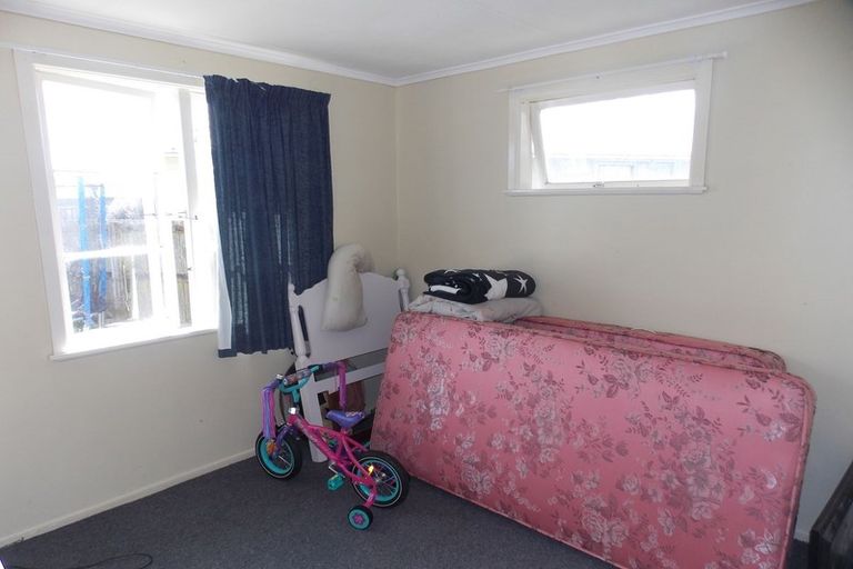 Photo of property in 4 Taumaihi Street, Bulls, 4818