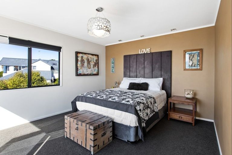 Photo of property in 5 Duncansby Road, Stanmore Bay, Whangaparaoa, 0932