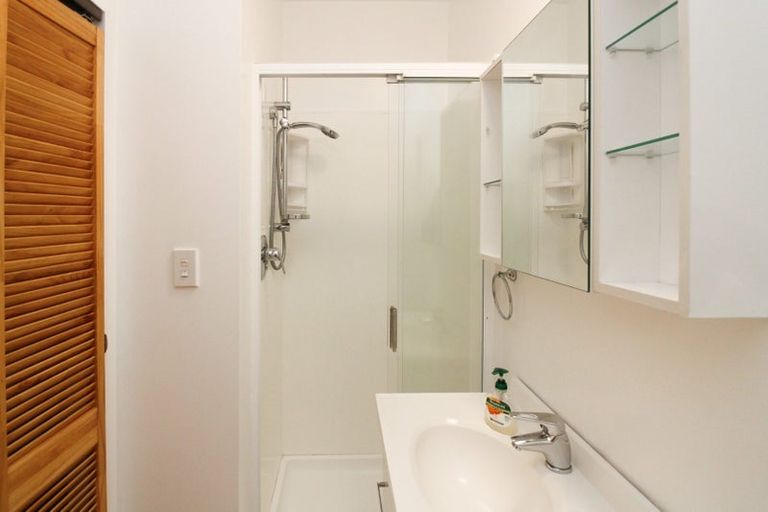 Photo of property in Regency Apartments, 6a/49 Manners Street, Te Aro, Wellington, 6011