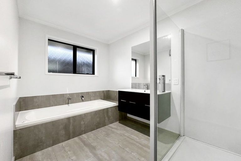 Photo of property in 4 Patrick Mcgough Way, Halswell, Christchurch, 8025