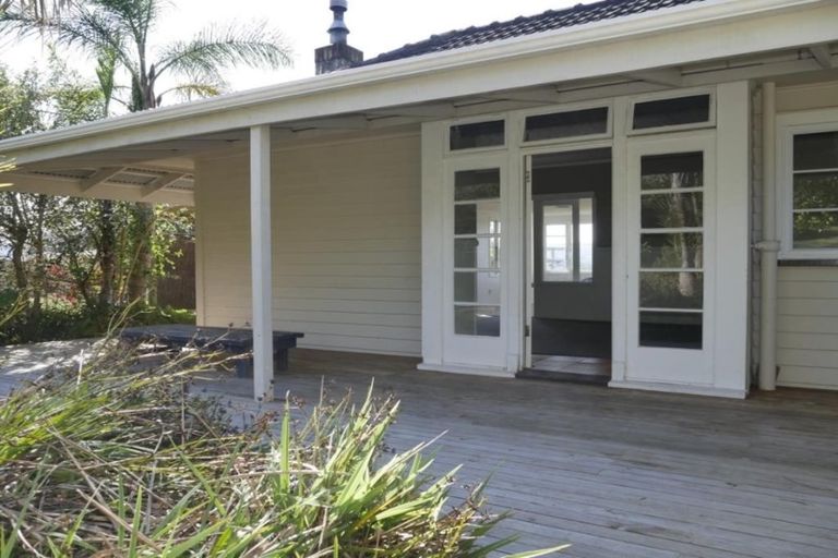 Photo of property in 64 Anzac Road, Morningside, Whangarei, 0110