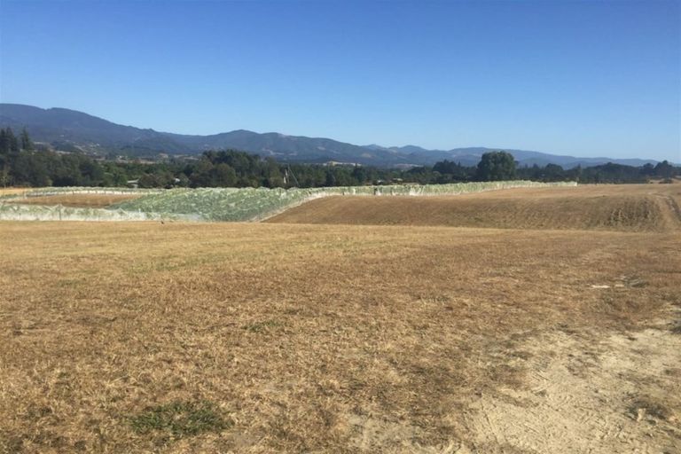 Photo of property in 66 Flett Road, Lower Moutere, Upper Moutere, 7175