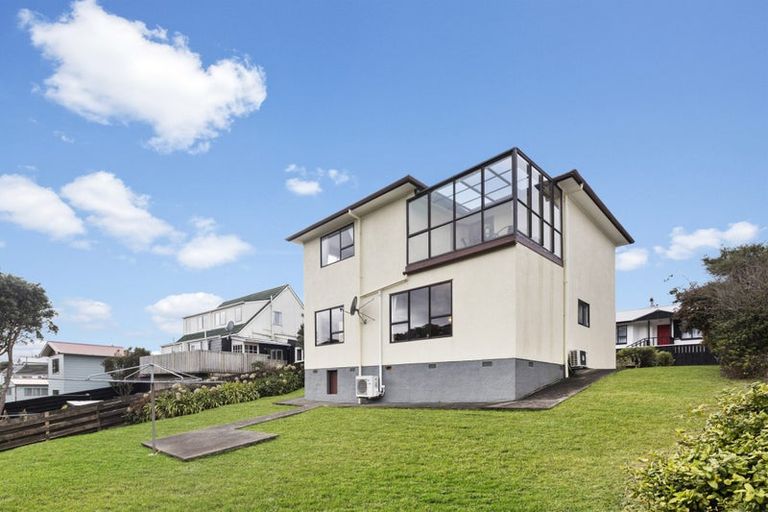 Photo of property in 13 Colorado Grove, Brooklyn, Wellington, 6021