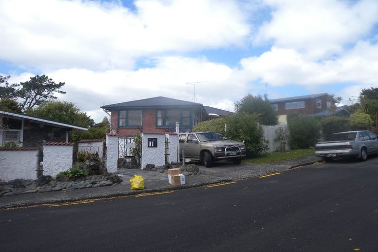 Photo of property in 19 Willow Avenue, Birkenhead, Auckland, 0626