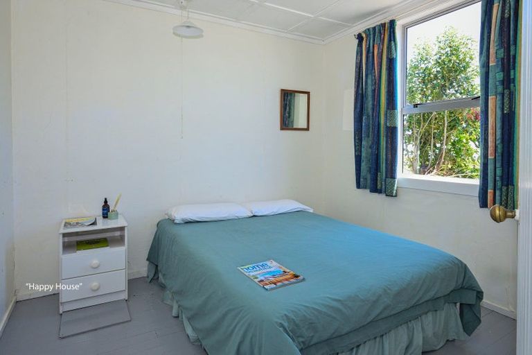 Photo of property in 2 Domett Street, Mahia, Nuhaka, 4198