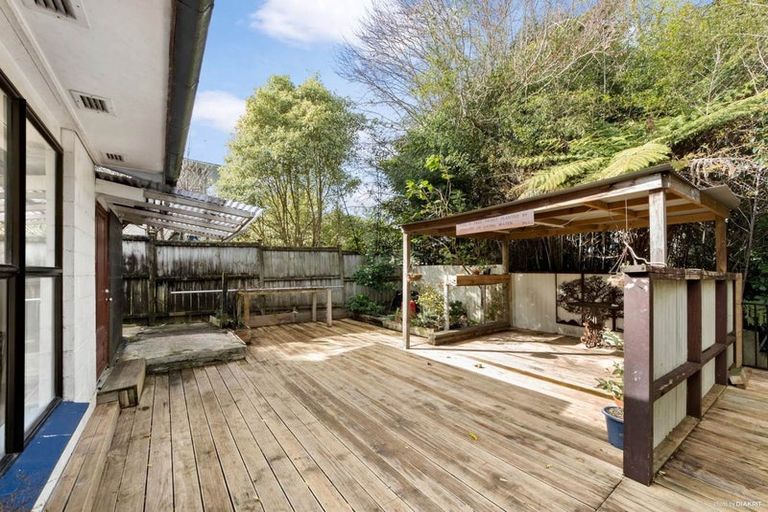 Photo of property in 1/82 Sartors Avenue, Browns Bay, Auckland, 0630