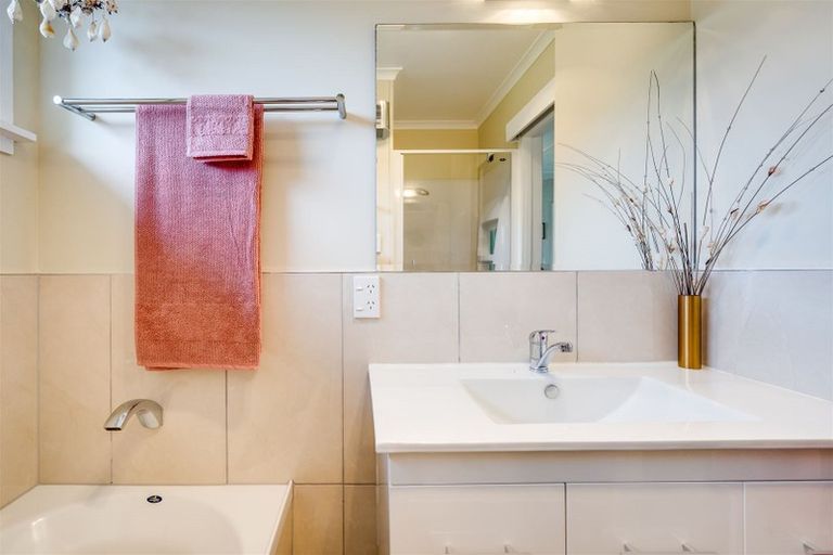 Photo of property in 6 Fannin Street, Bay View, Napier, 4104