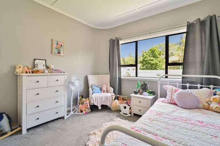 Photo of property in 3 Great North Road, Waipawa, 4210