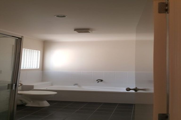 Photo of property in 83 Nautilus Drive, Gulf Harbour, Whangaparaoa, 0930