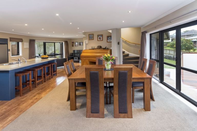 Photo of property in 23 Alexander Street, Cockle Bay, Auckland, 2014