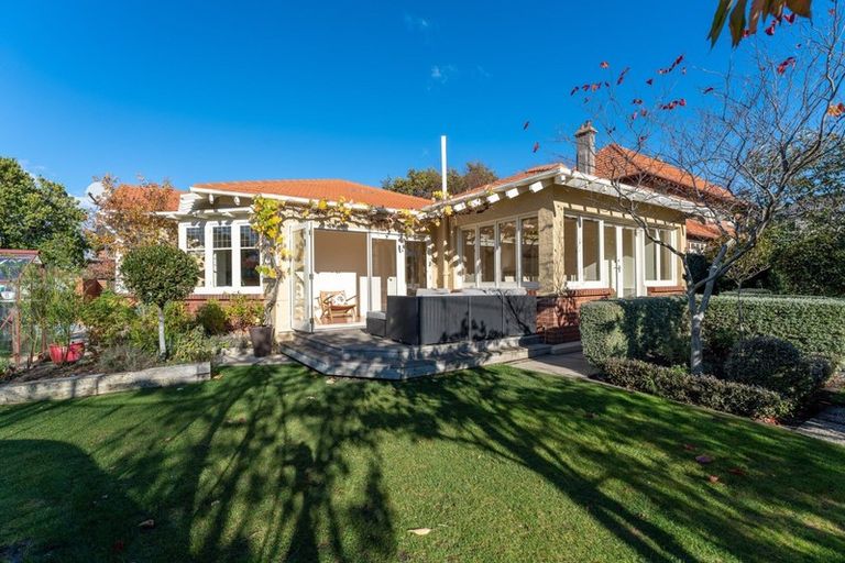 Photo of property in 9 Ings Avenue, Saint Clair, Dunedin, 9012